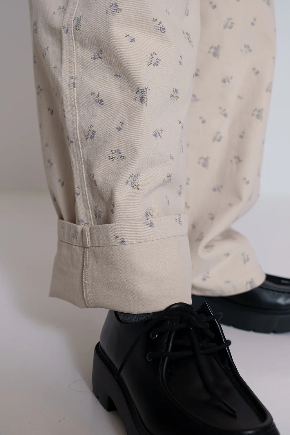 小花柄ワイドパンツ - Image 25
