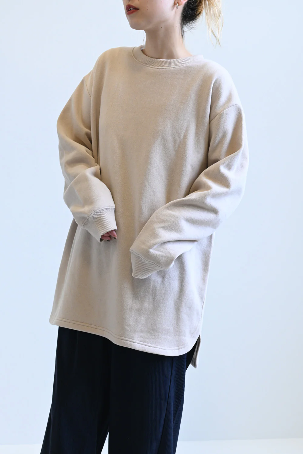 裏起毛裾ラウンドゆったりチュニック - Image 4
