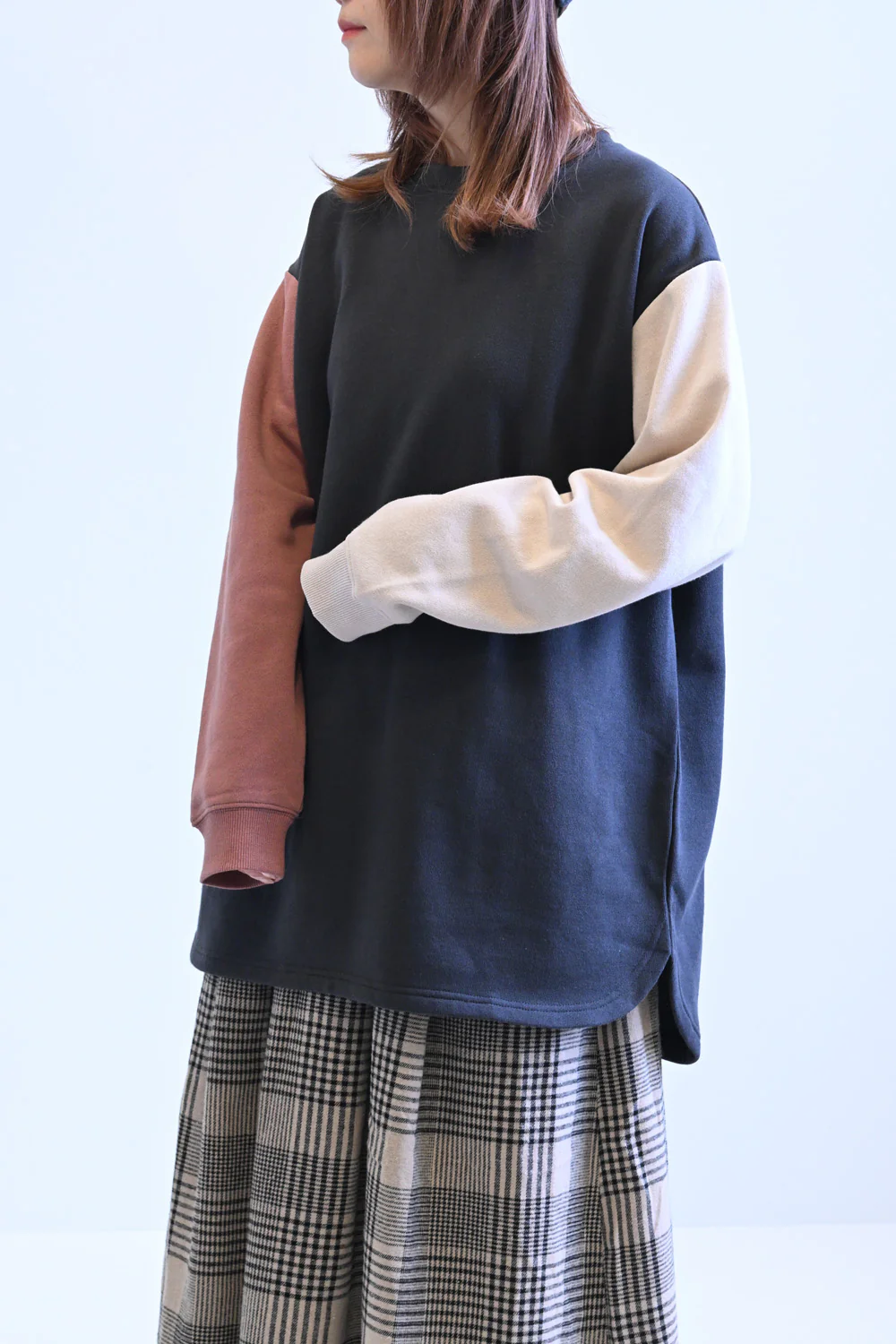 裏起毛裾ラウンドゆったりチュニック - Image 7