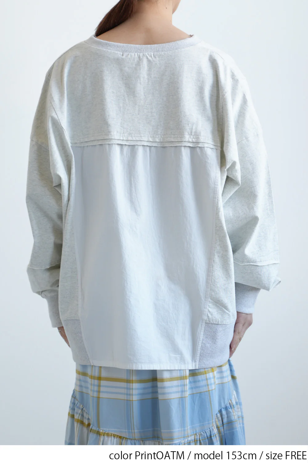 パウダー加工切替プリントプルオーバー - Image 15