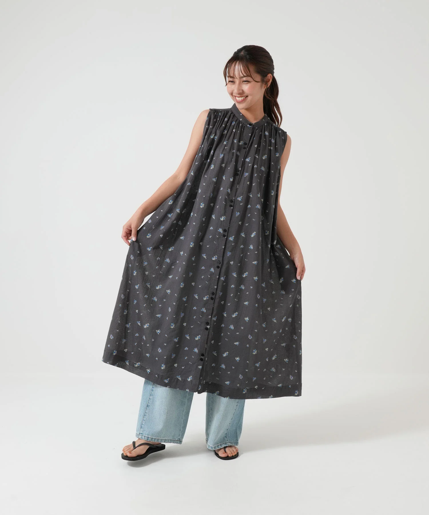 ふわ軽コットンシアーノースリーブワンピース - Image 8