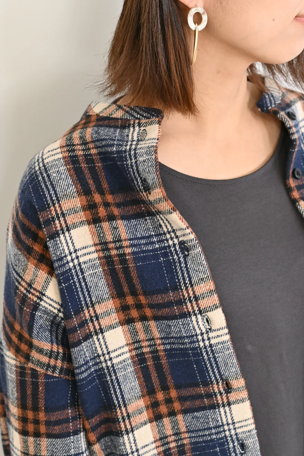 あったか起毛のチェックシャツ - Image 9