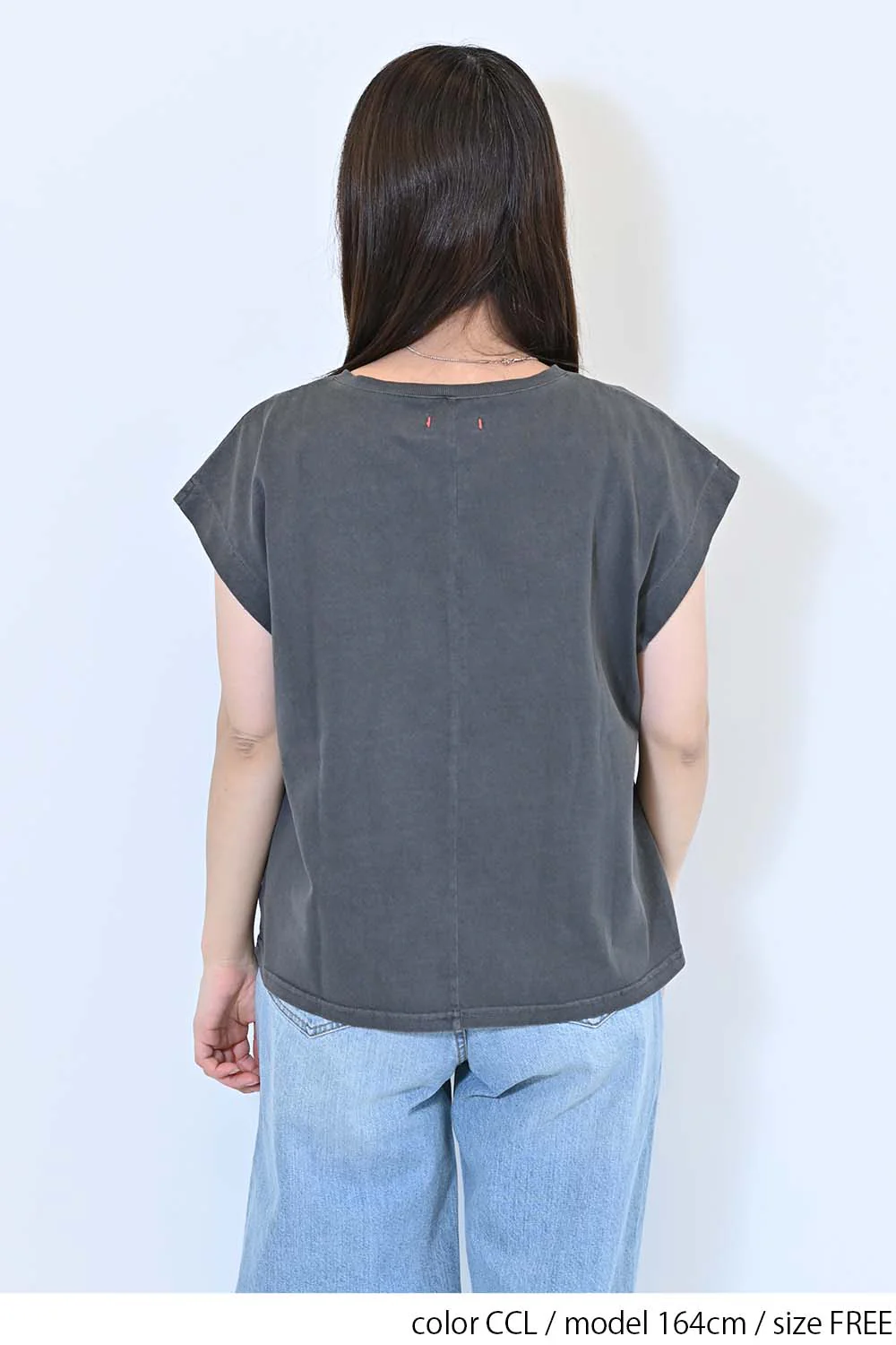 【charmmy】Vカットネックフレンチ袖Tee - Image 9