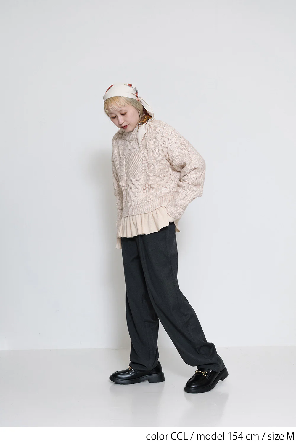 ハイウエストにもなる2WAYタックパンツ - Image 4