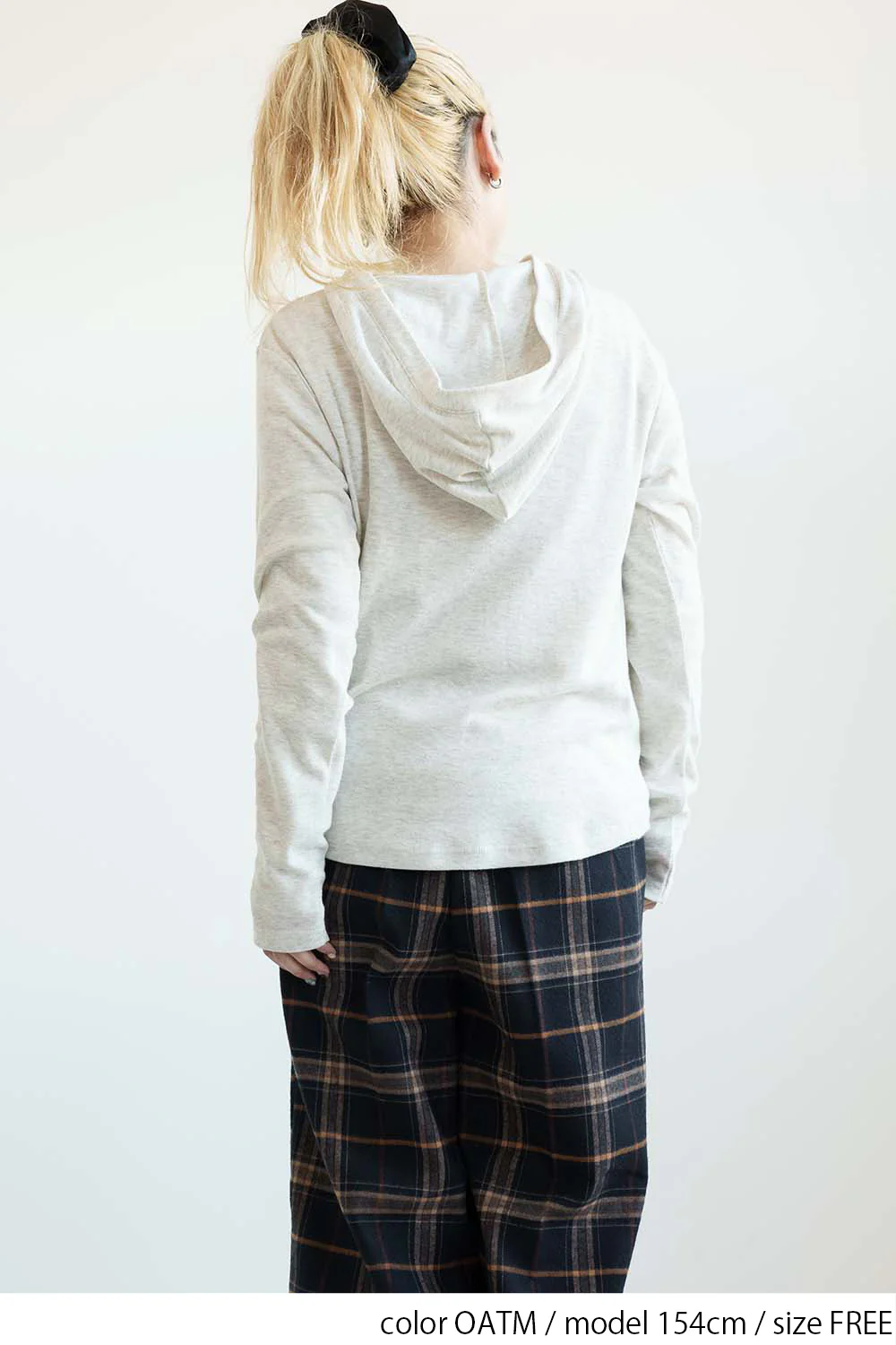 やわらかストレッチ長袖フーディー - Image 10