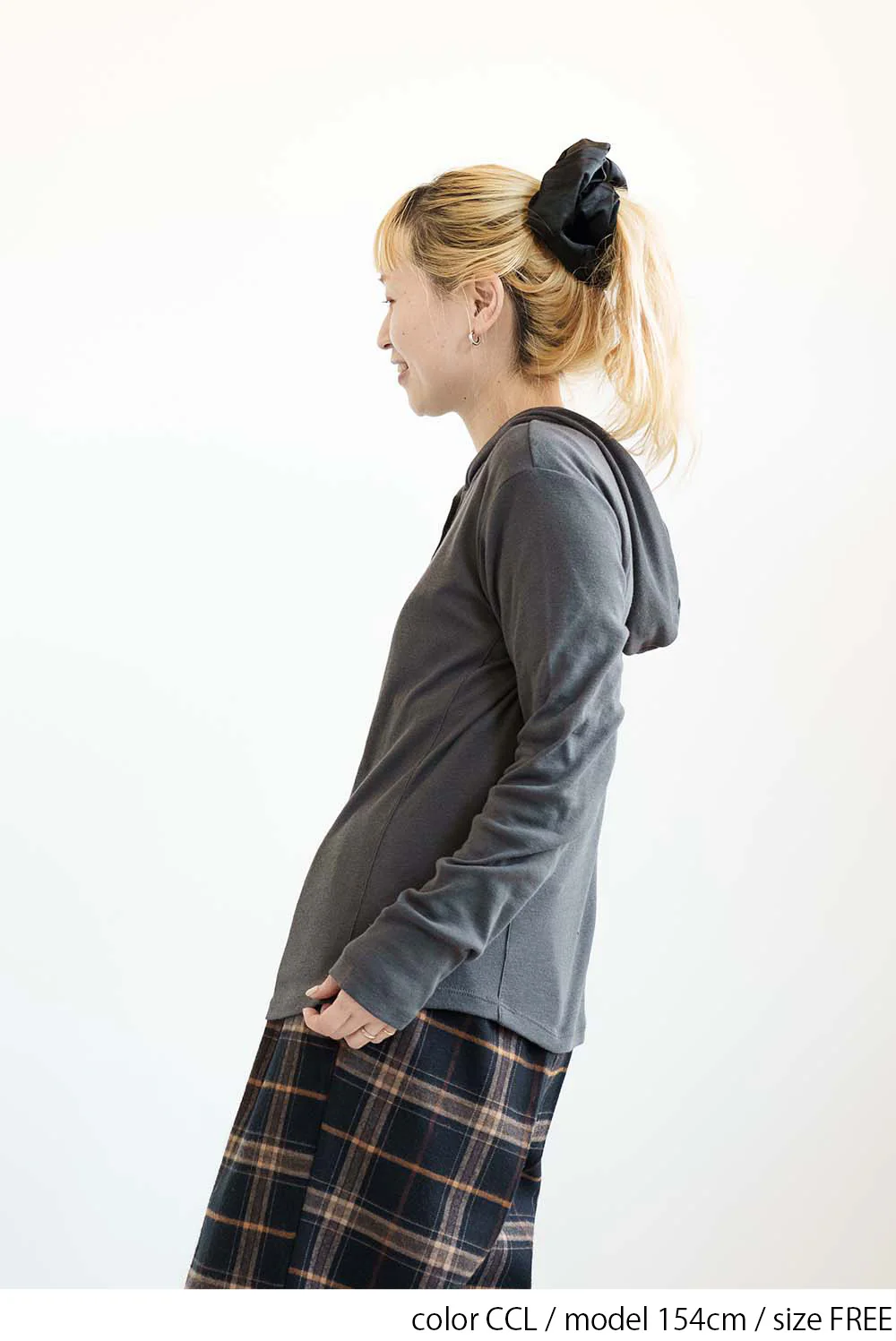やわらかストレッチ長袖フーディー - Image 12