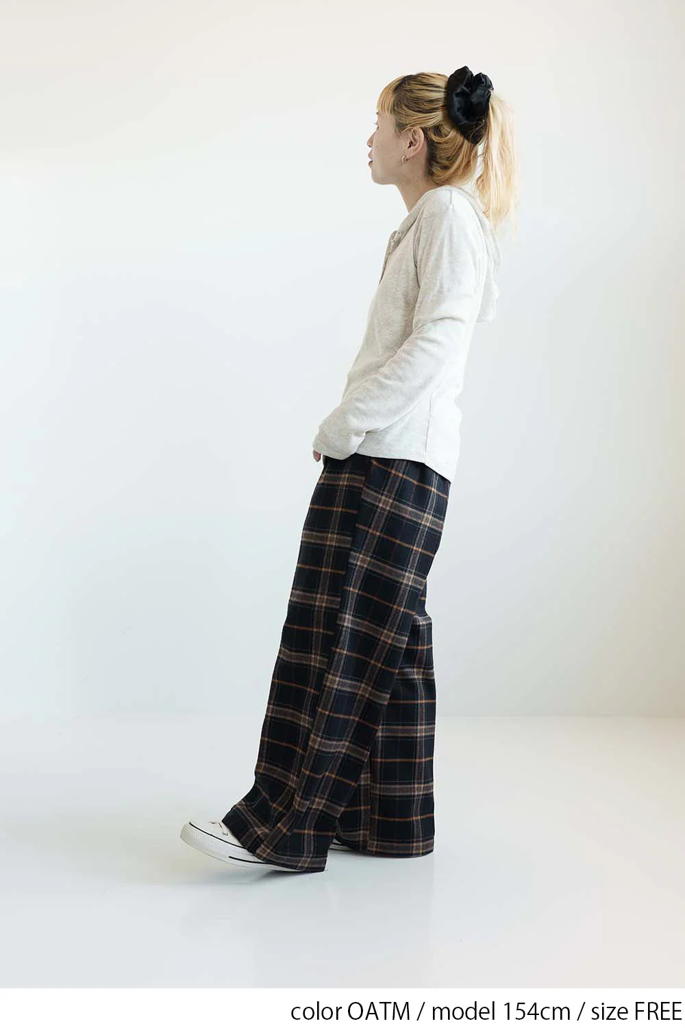 やわらかストレッチ長袖フーディー - Image 6