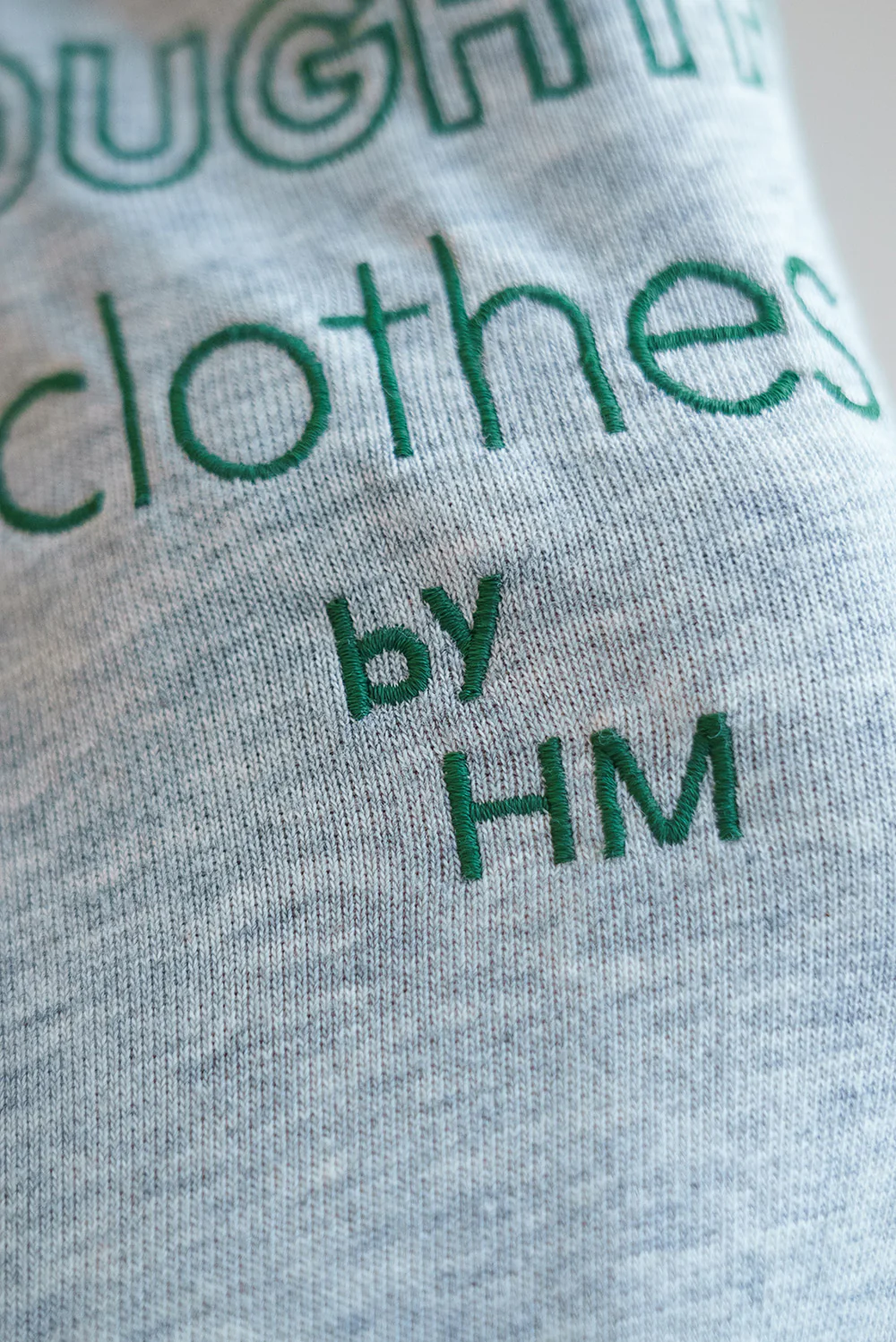 袖刺繍裏毛チュニック - Image 27