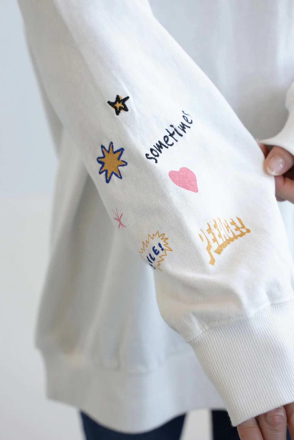 PEEACE!袖刺繍ロンT - Image 19