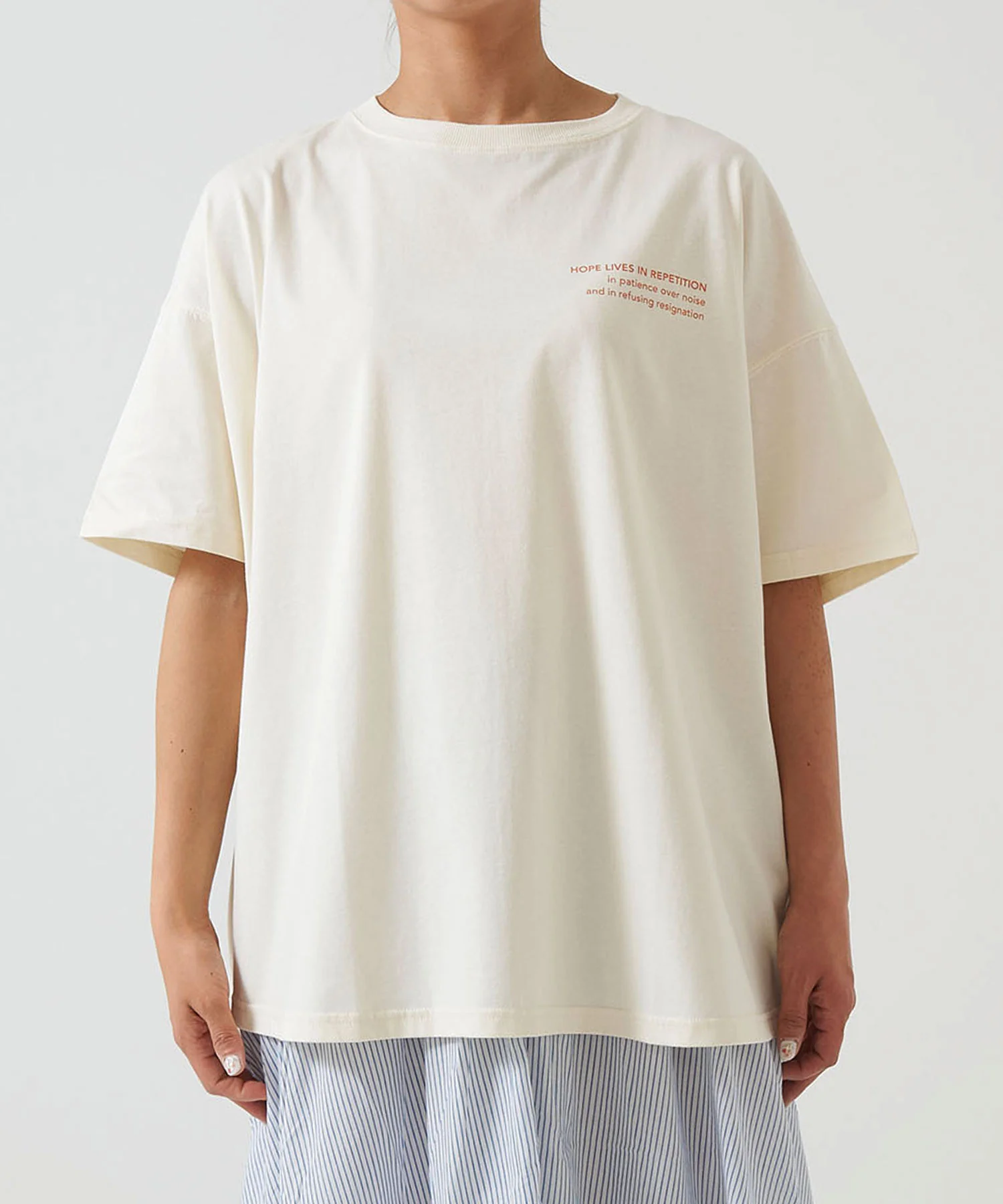アシメバックロゴ半袖チュニック - Image 39