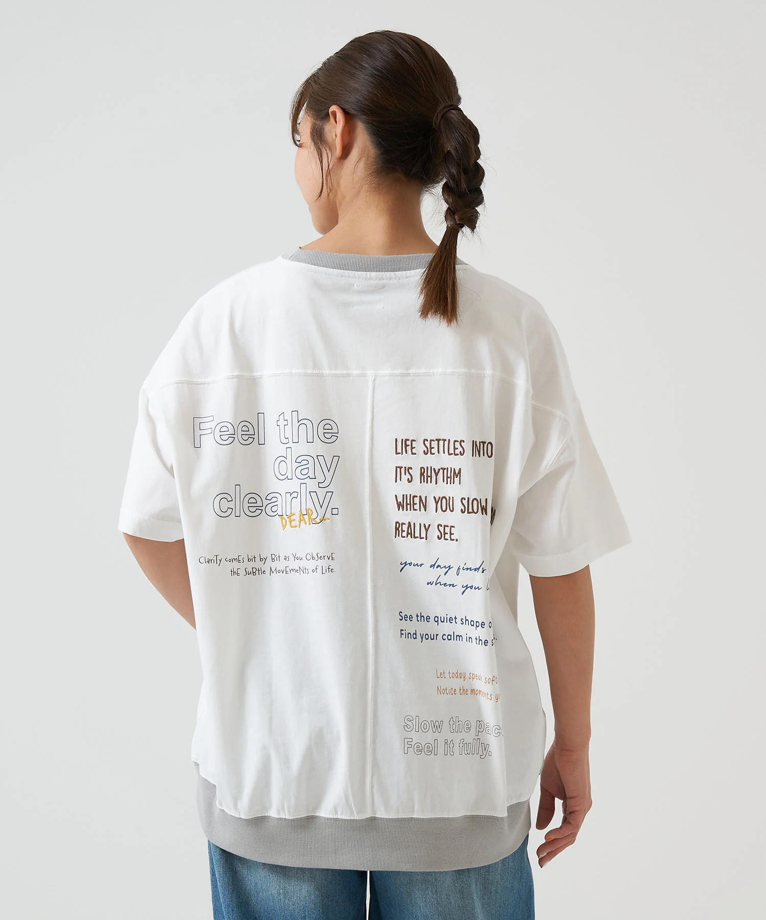 片むね刺繍バックプリントプルオーバー - Image 14