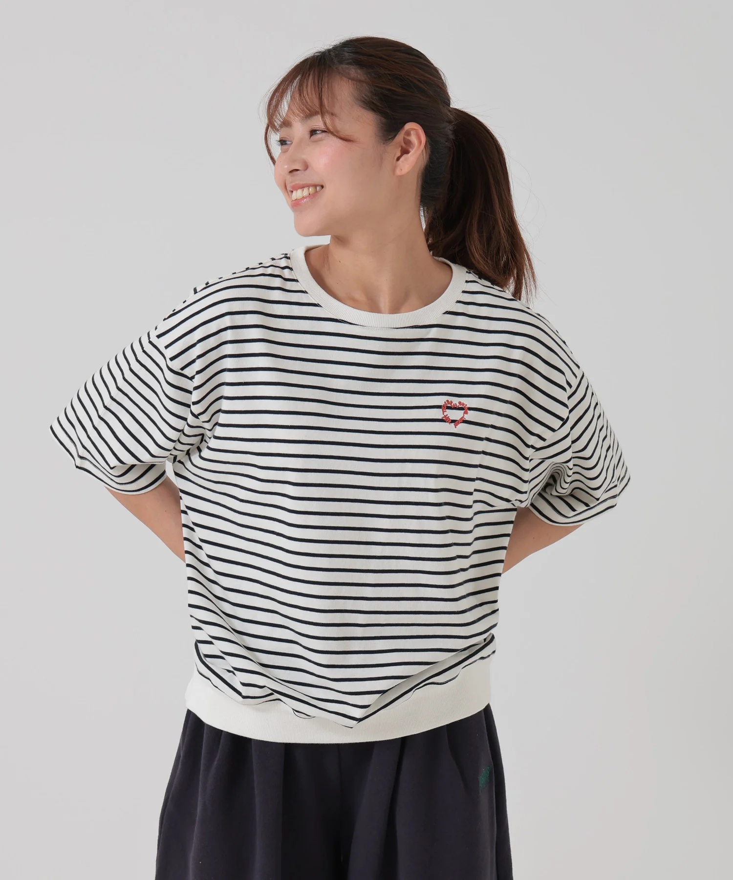ハート刺繍TEE - Image 9