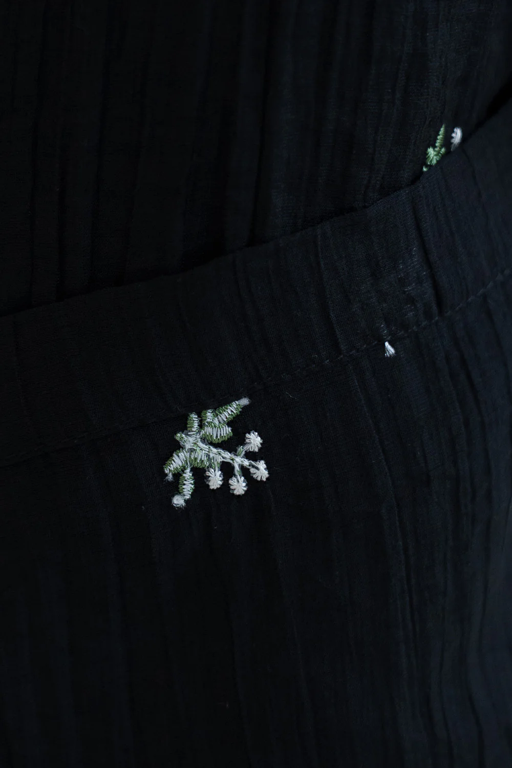 シアー小花刺繍ルーズパンツ - Image 20