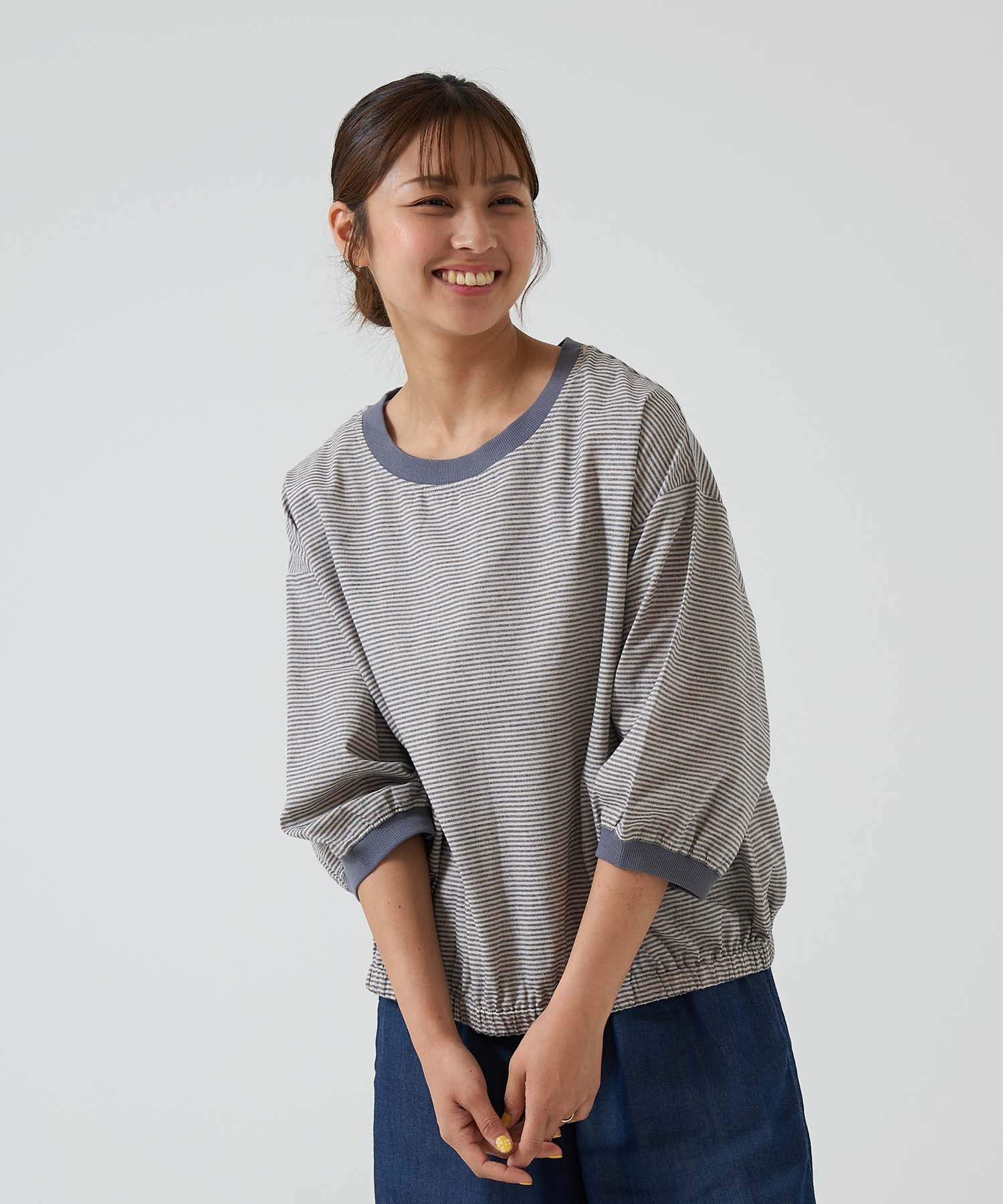 ハーフスリーブブラウス
