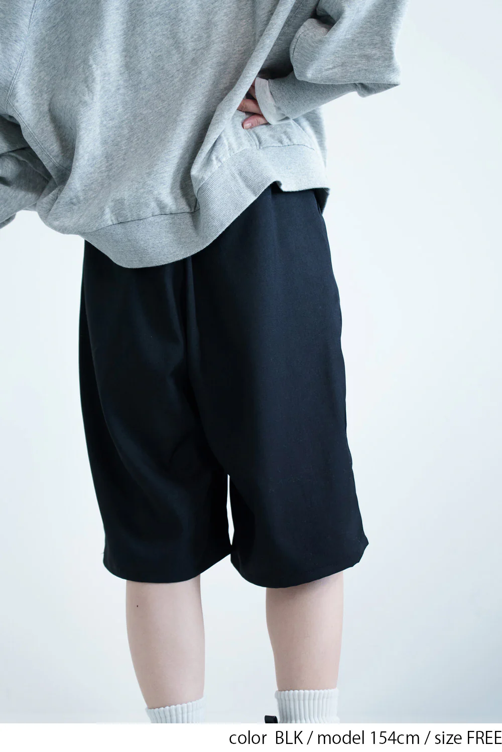 タックハーフパンツ - Image 8