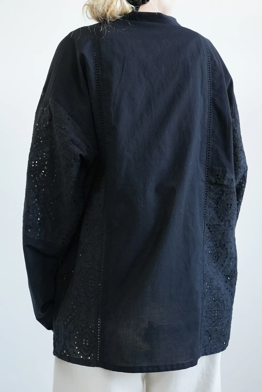 ローンレースオープンカラー長袖シャツ - Image 19
