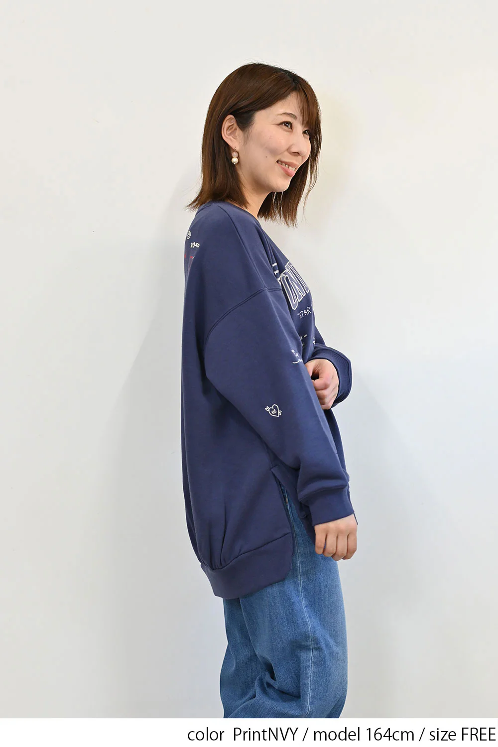 カレッジ色々刺繍ジップ付プルオーバー - Image 13