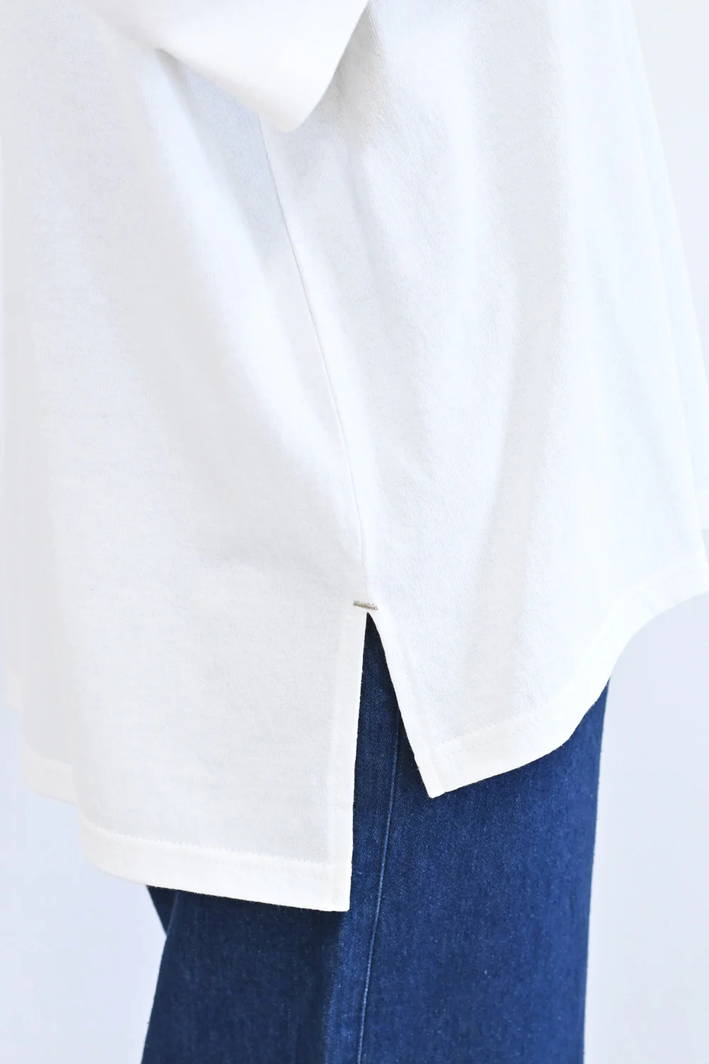 BLIGHT刺繍TEE - Image 26