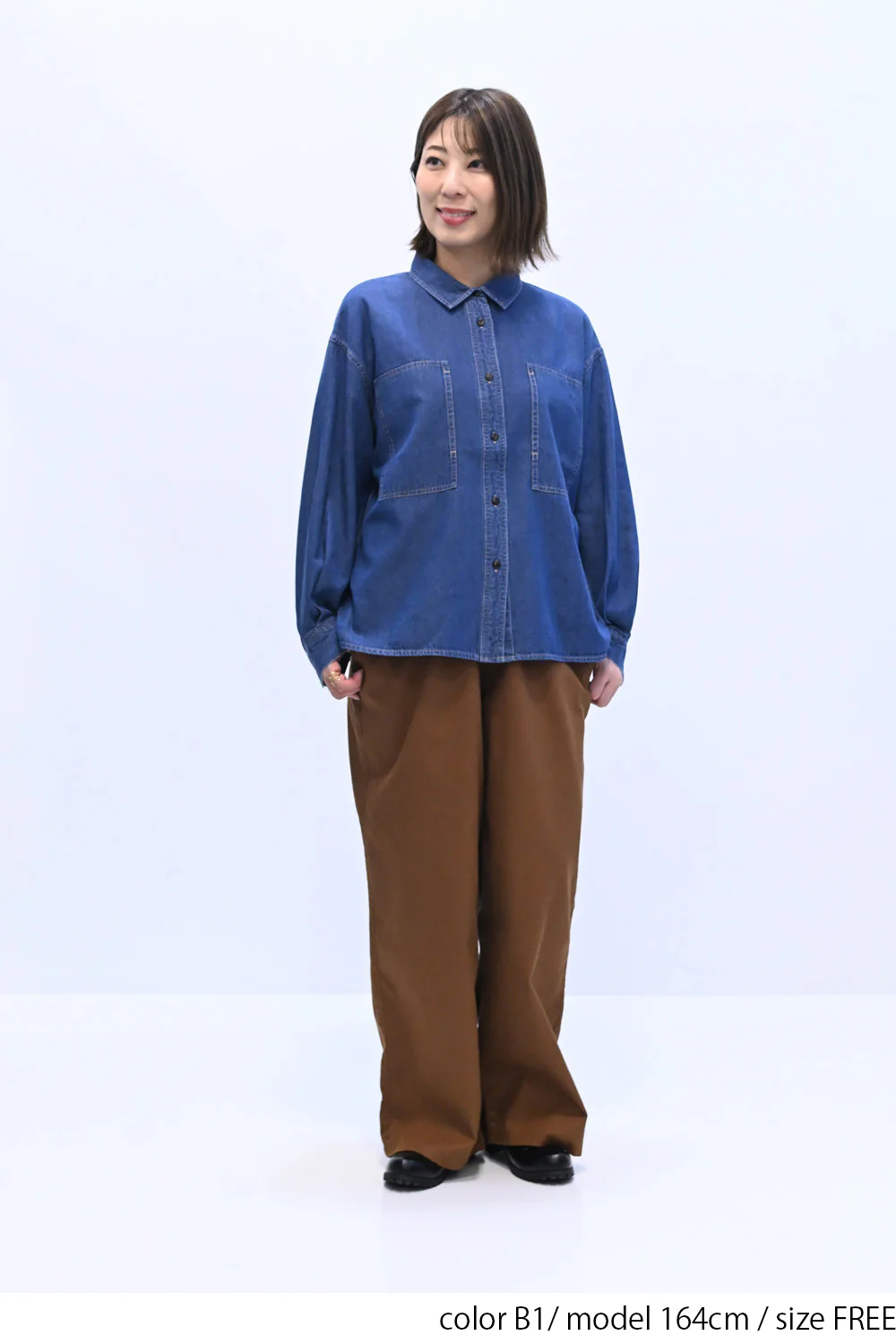 DENIM裾プリント入りシャツ - Image 19