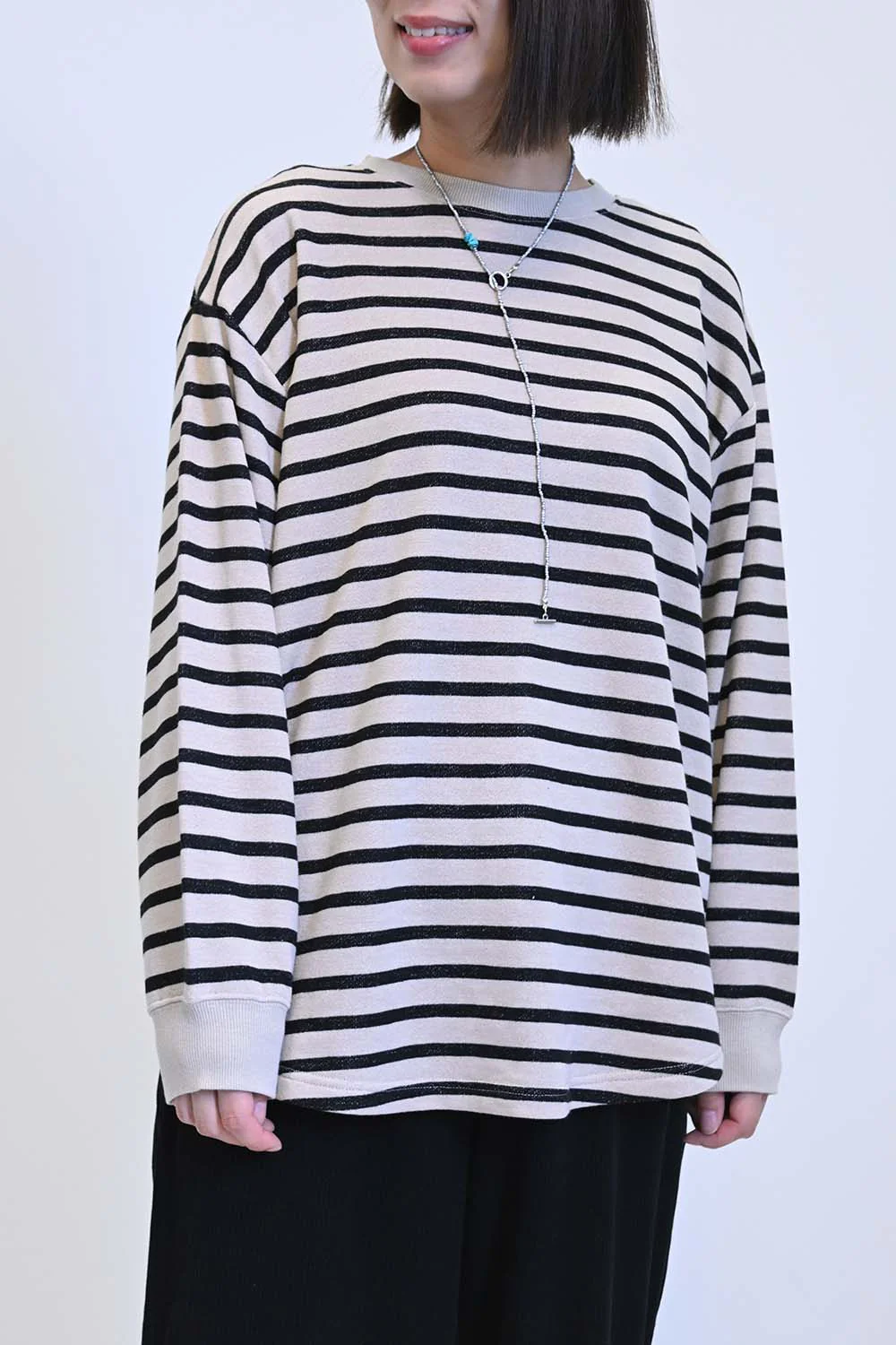 スラブ裏毛裾ラウンドチュニック - Image 3