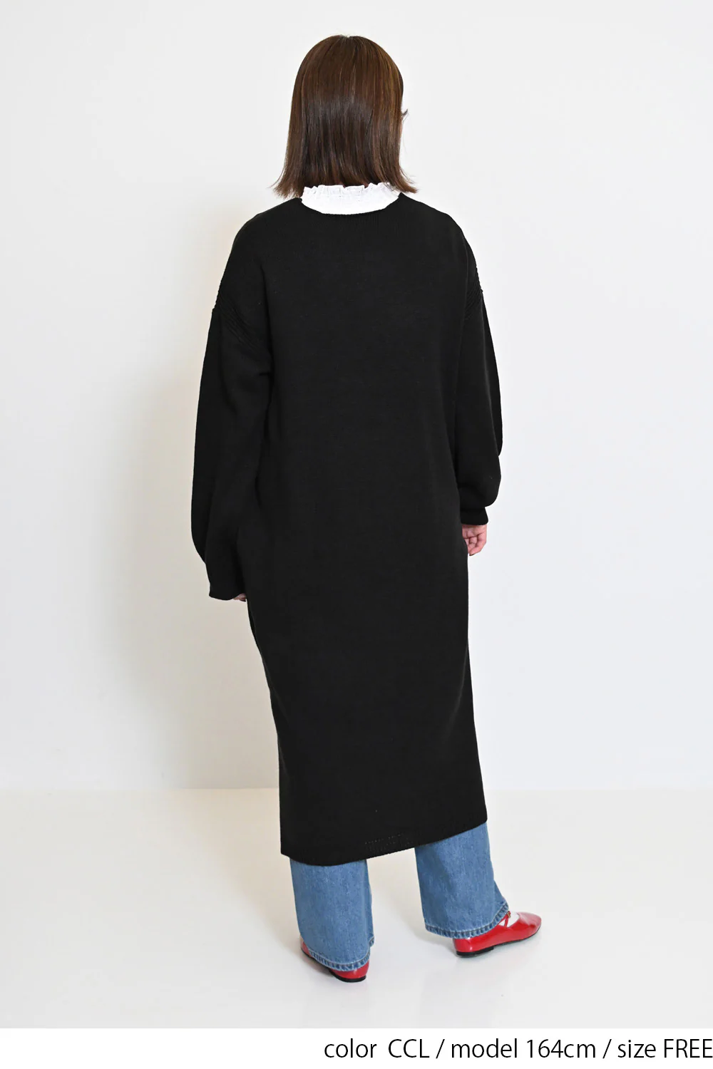 Vネックニットワンピース - Image 9