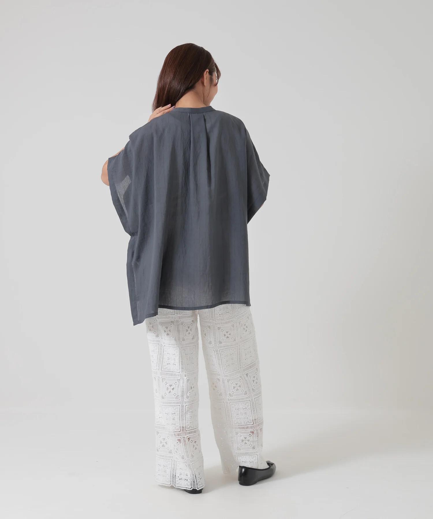 シアーストライプポンチョブラウス - Image 18