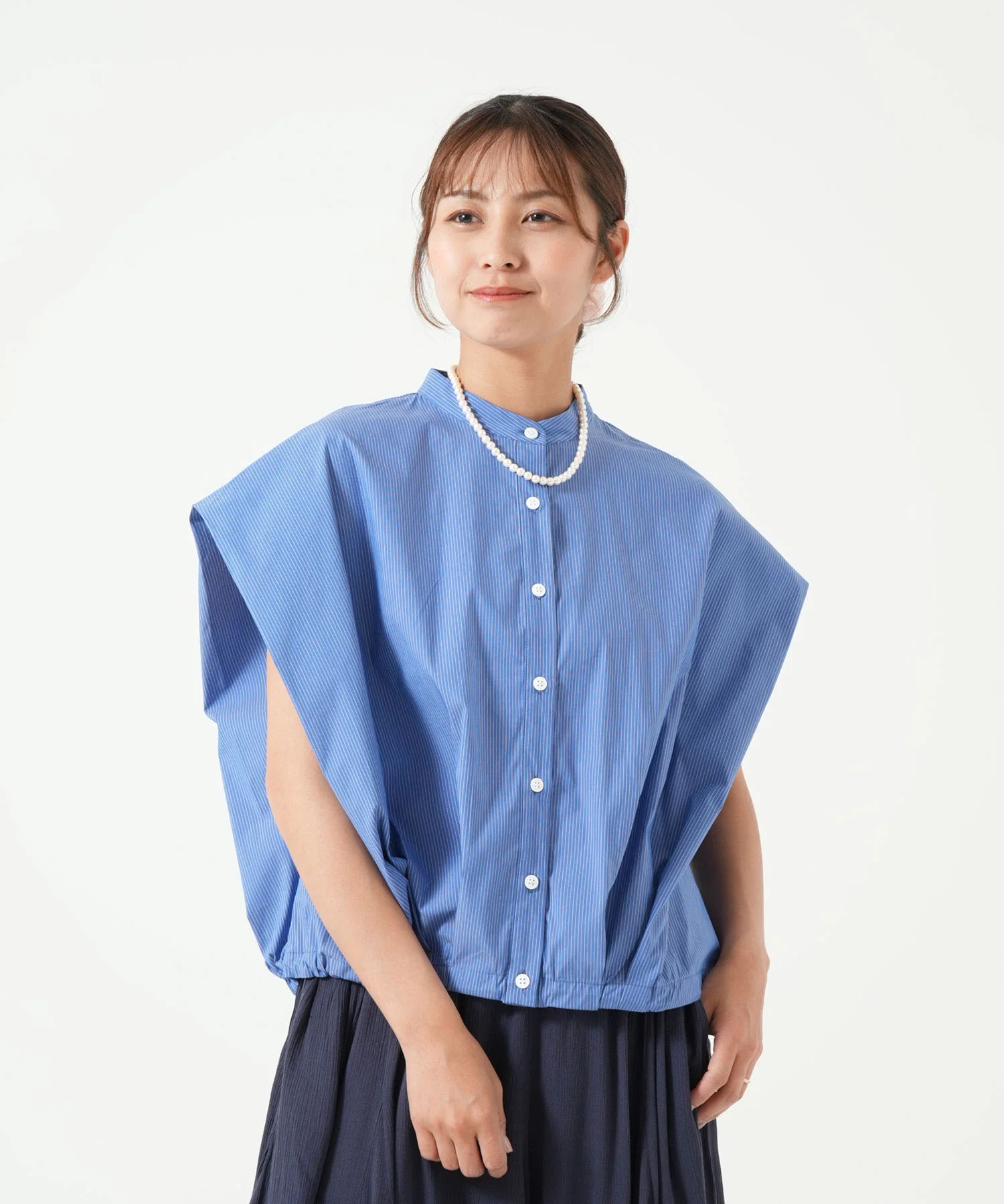 バンドカラー裾ドロスト立体ブラウス - Image 10