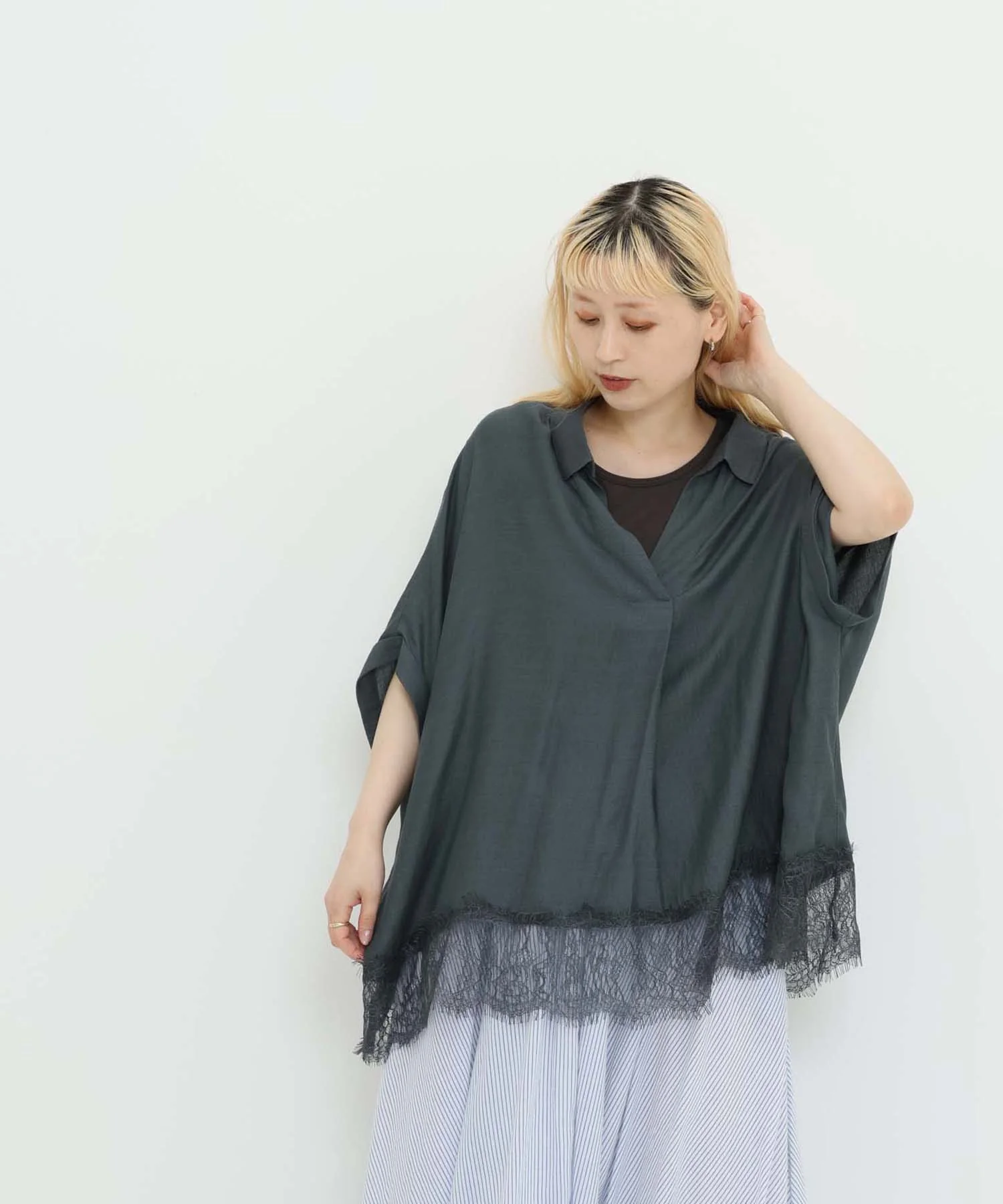 《7月3日入荷予定》裾レーススキッパーブラウス - Image 26