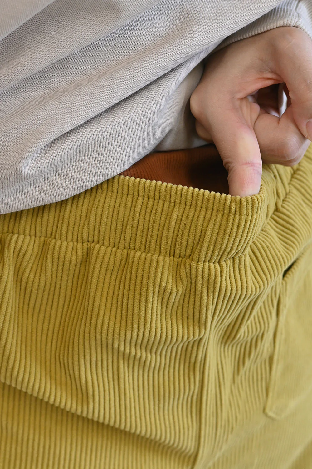 カットコーディロイタックワイドパンツ - Image 39