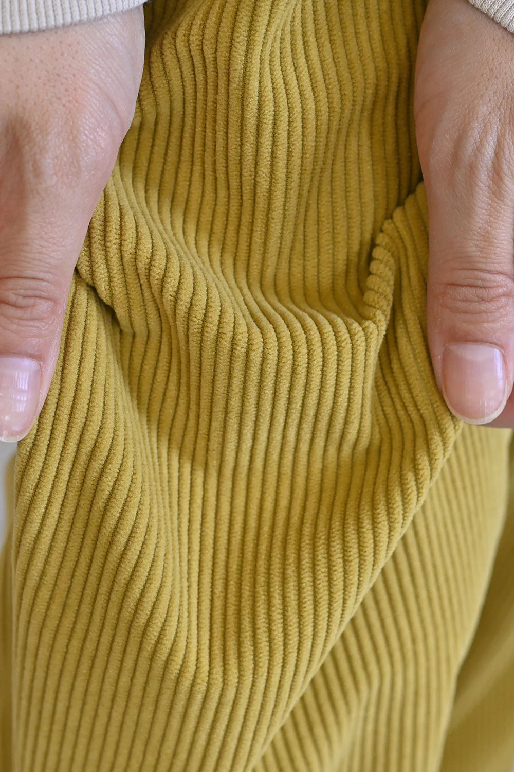 カットコーディロイタックワイドパンツ - Image 40