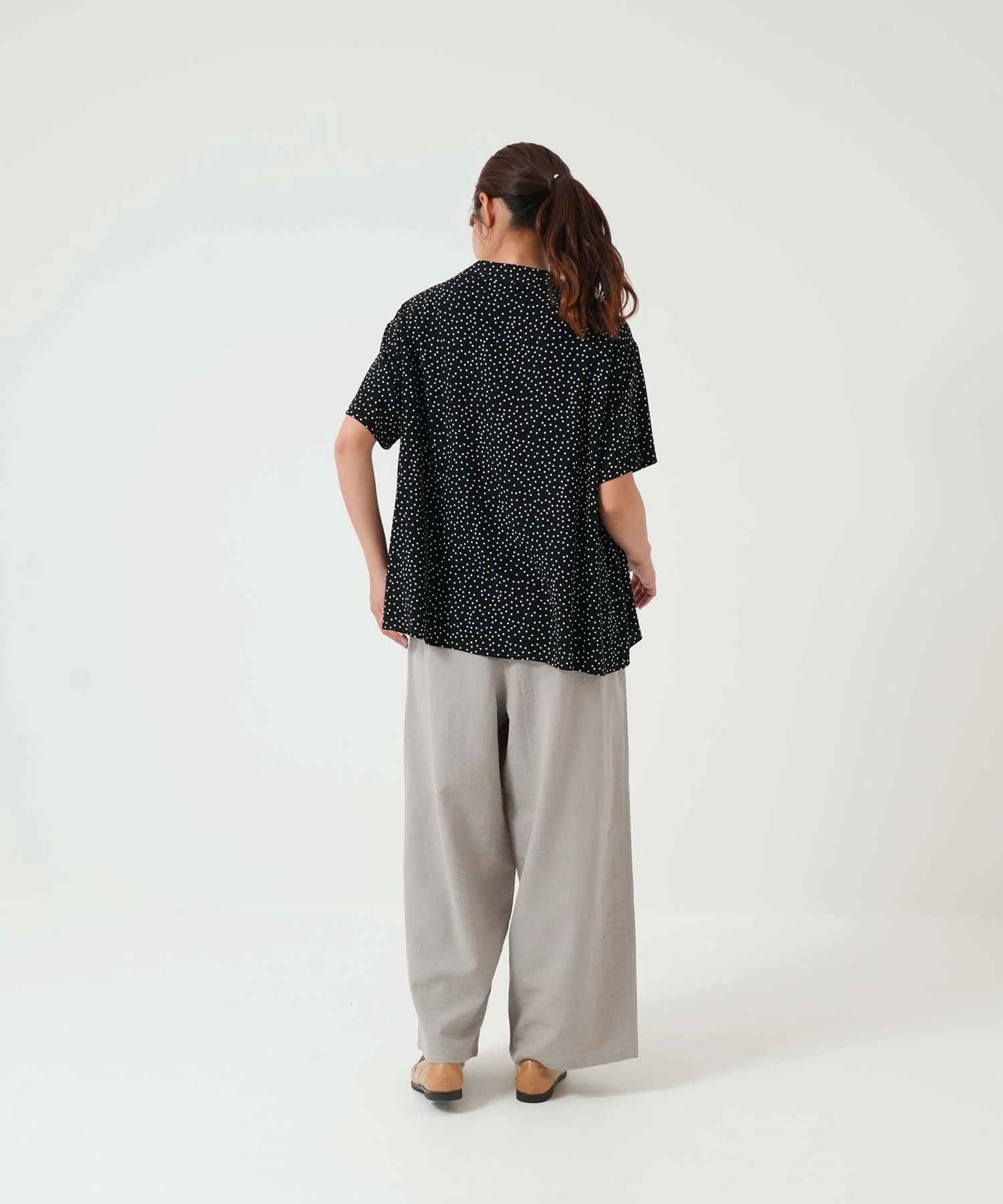 やわらかスラブウェストギャザーワイドパンツ - Image 32